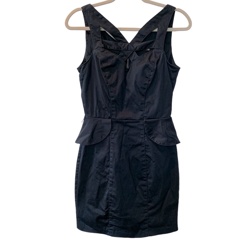 XOXO Dark Navy Blue Criss Cross Sleeveless Zippered Dress Size 5/6